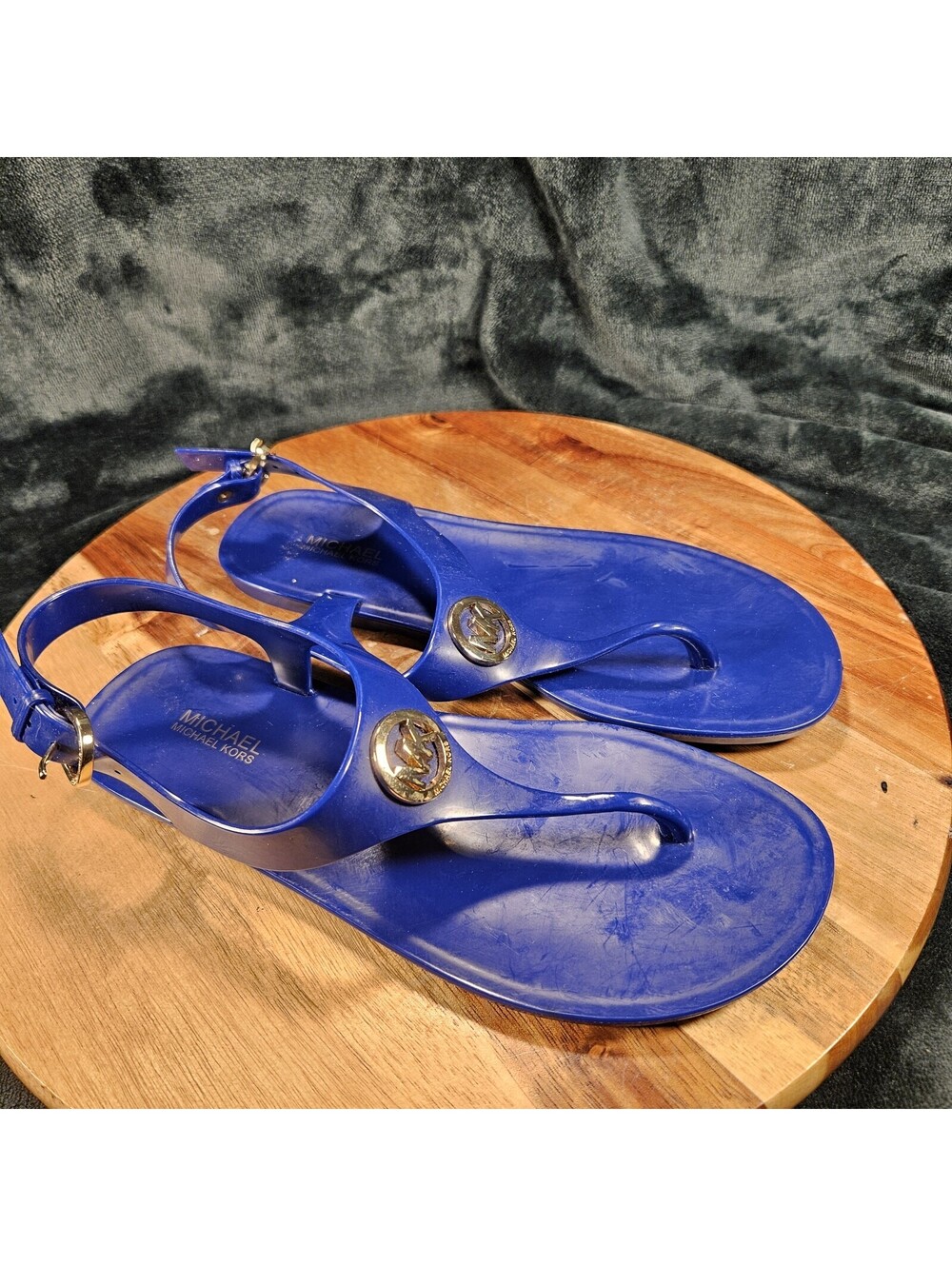 Michael Kors Blue Thong Flip Flops W/ Gold Emblem Womens Size 6 M